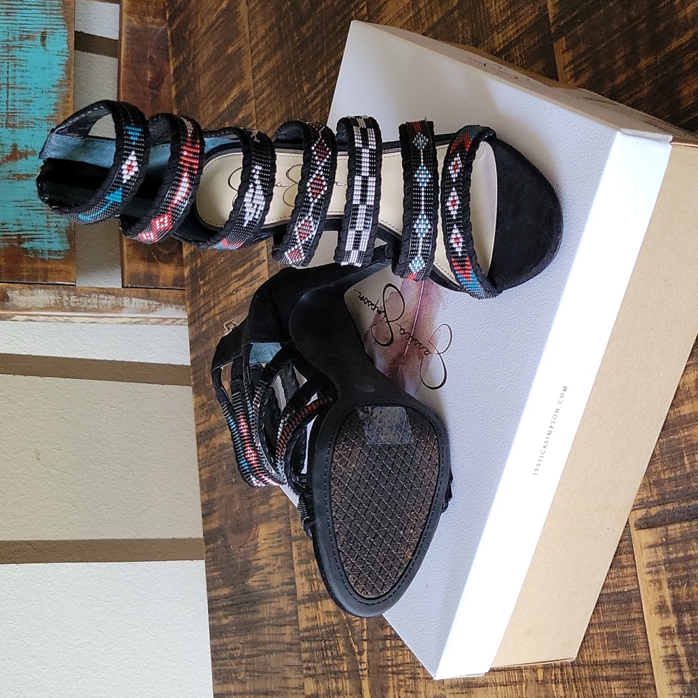 Jessica Simpson heels size 71/2 multi-colored